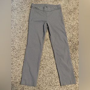 Black/ White patterned women’s dress pants- size 10